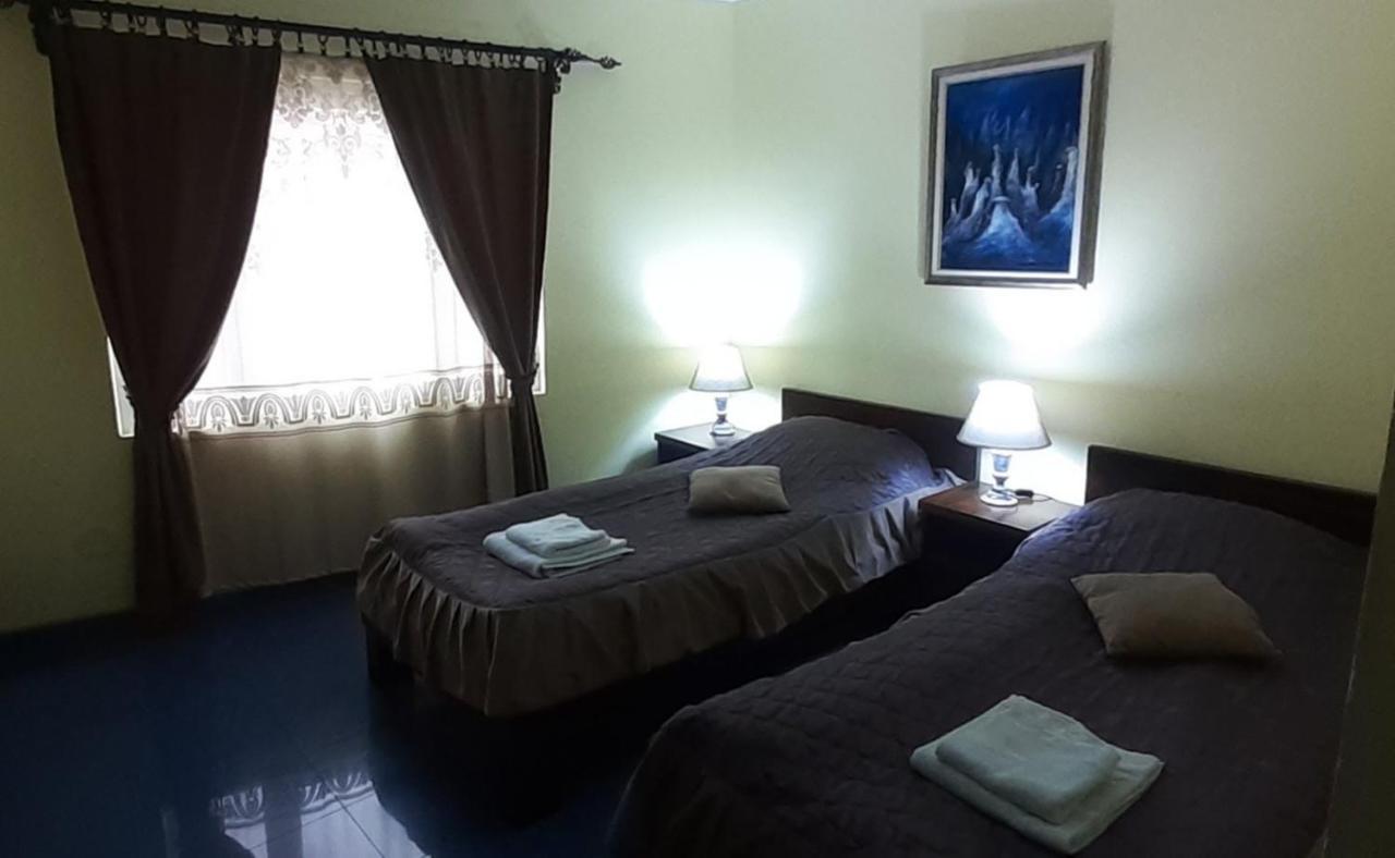 Hostel Franica Kursumlija Buitenkant foto