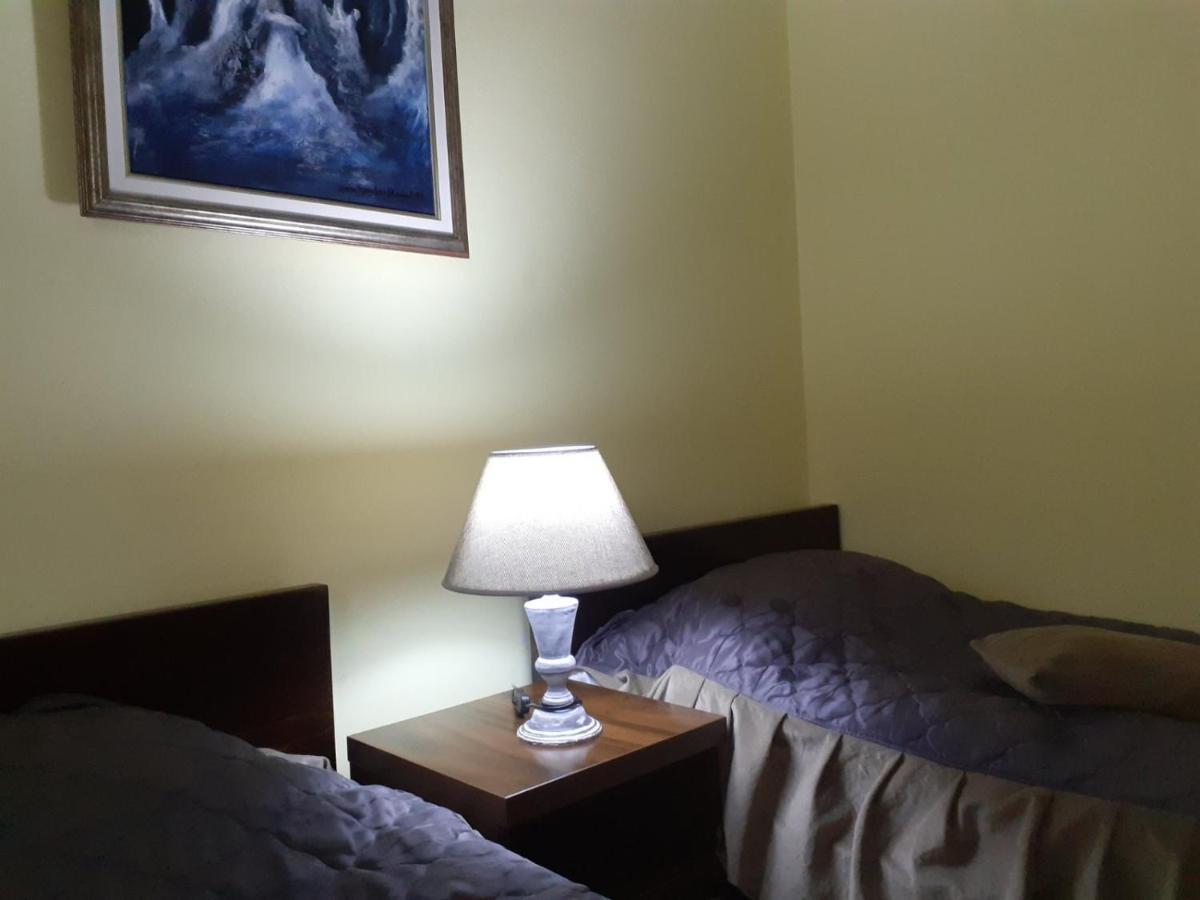 Hostel Franica Kursumlija Buitenkant foto