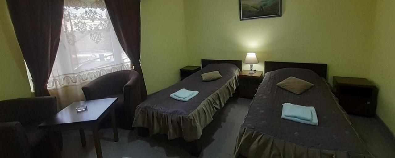 Hostel Franica Kursumlija Buitenkant foto