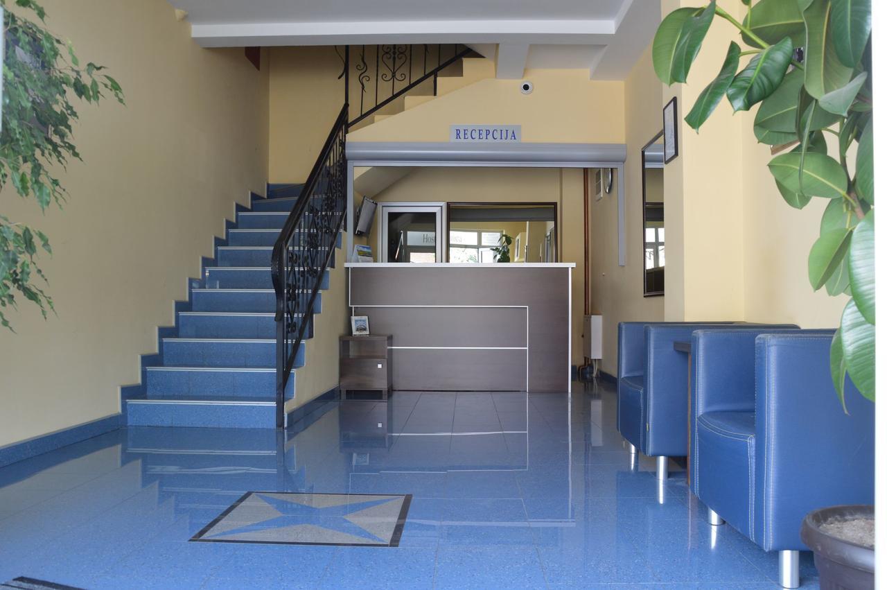 Hostel Franica Kursumlija Buitenkant foto